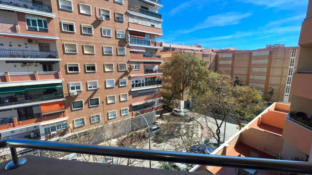 Huelin Beach Suite Aeropuerto Málaga Eksteriør billede